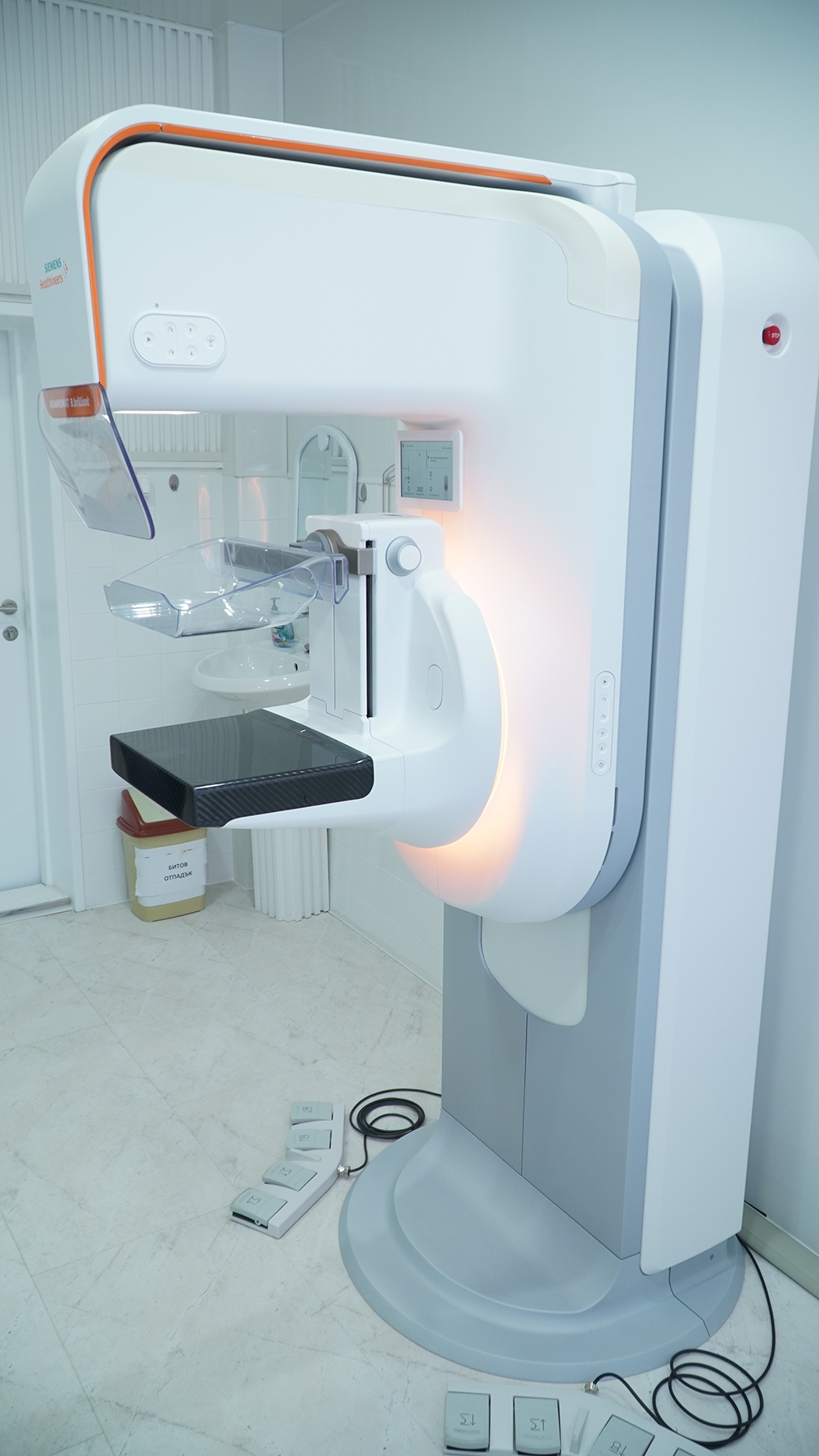 Нова апаратура за мамография 68